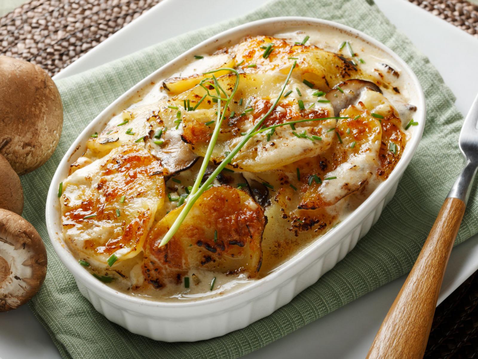 Cheddar Potatoes Au Gratin Recipe